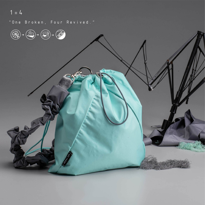 「雨缝 HŌO-PHĀNG」品牌系列包款有90%以上原料是使用次级雨伞布制成，且制作1组产品即可减少超过5把雨伞的废弃量，并间接减少生产材料所产生的35公斤碳排放量。(照片/臺科大提供)