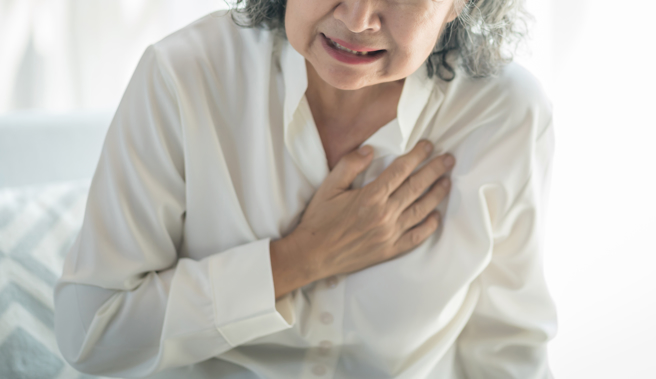 7旬嬷刷剧突急性心肌梗塞送医，致死率达8成，急装叶克膜抢命。（示意图：shutterstock／达志）
