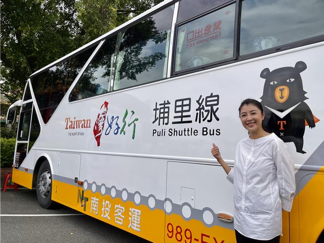 南投县许淑华上任积极扩充「台湾好行」路网，近期再添北港溪、八卦山2条新路线，分别于11／28及12／12通车运营。（杨静茹摄）