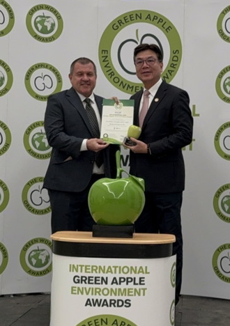 新北數位環境執法獲英國環境獎 副市長劉和然率隊領獎