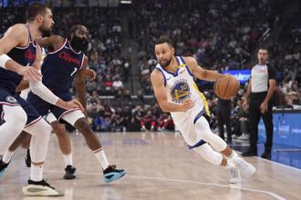 NBA》險些逆風翻盤 勇士失誤過多不敵快艇吞對戰2連敗