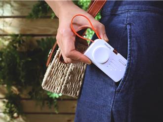 重量僅100多公克！2款快充多合一行動電源輕巧一把抓