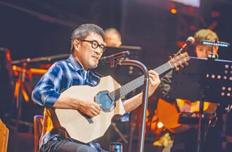 李宗盛新加坡開唱 男粉示愛