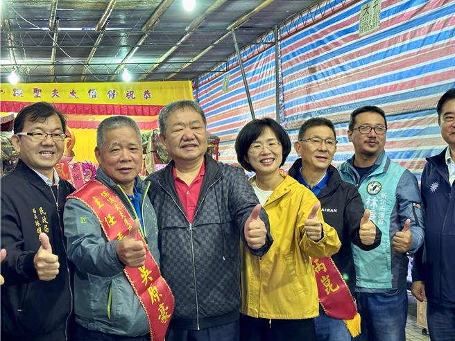 立委苏巧慧、新北市议会议长蒋根煌及多位地方政要出席庆典。（张铠乙摄）