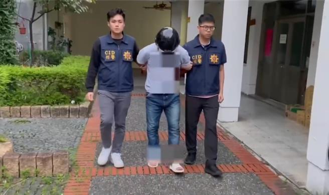 宜警礁溪分局日前逮捕新加坡籍华人车手22岁叶姓男子。（警方提供／吴佩蓉宜兰传真）