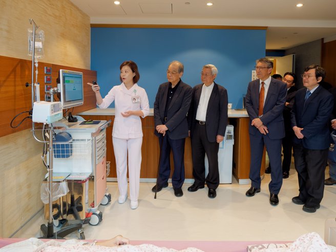 北醫導入「智慧輸液系統」，確保病人安全，也大幅降低護理人員工作負擔。（北醫大提供）