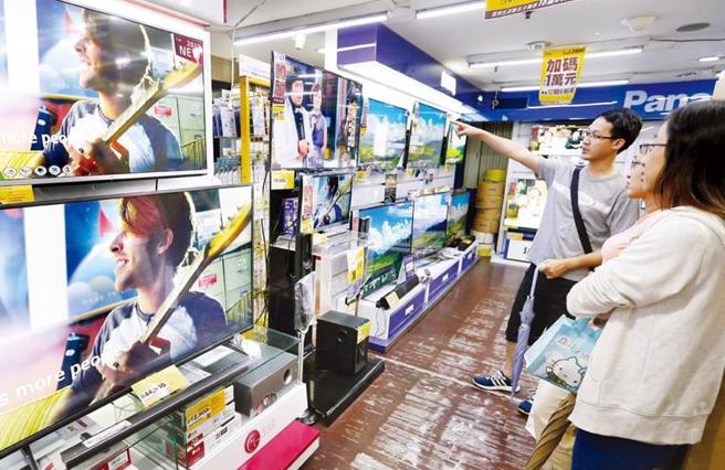研調機構指出，大陸的能源補貼政策以及中秋節、十一促銷，推升第3季電視出貨量季增9.6％。（圖／報系資料照）