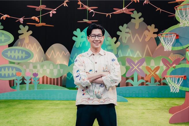 品冠創作出許多熱門歌曲。（富邦文教基金會提供）