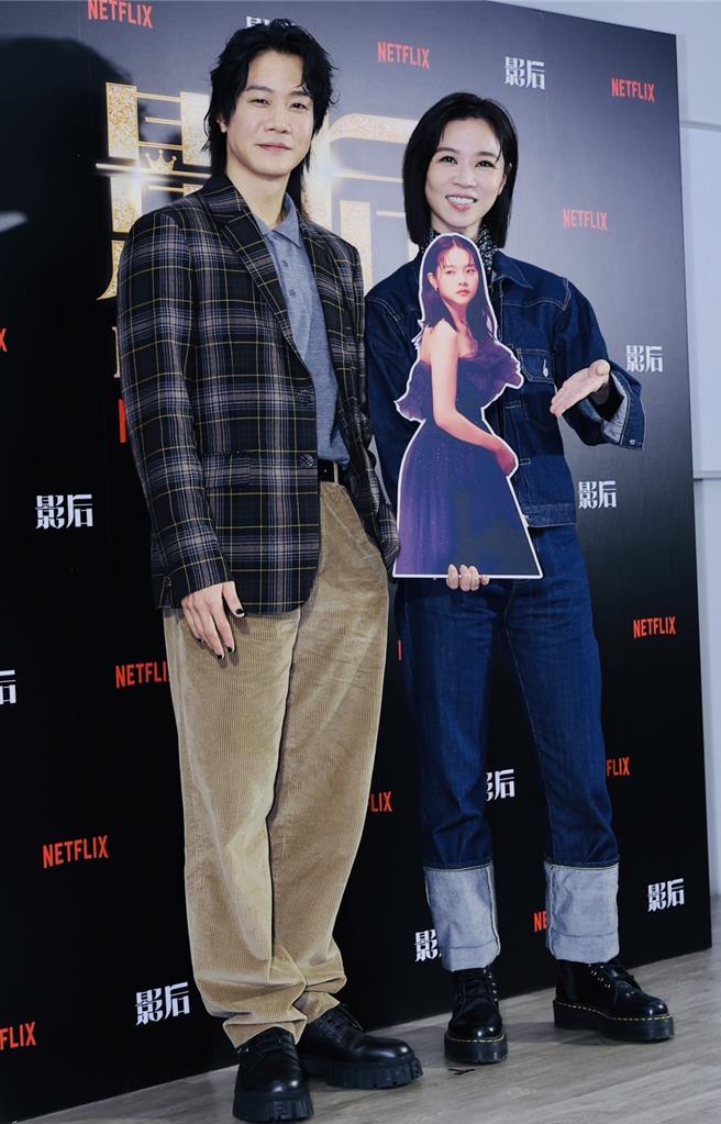 《影后》夫妻檔薛仕凌、謝盈萱19日一起受訪。（陳俊吉攝）