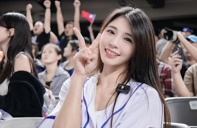 陸筱晴6天大巨蛋看悅目滿，取得球迷大讚。（圖／陸筱晴IG）