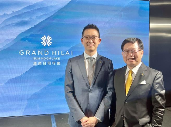 汉来饭店集团总经理林子宽、汉来日月行馆副总娄中恺强调，锁定高端市场，目标年营业额8亿元。（杨静茹摄）