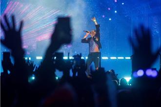 演唱會熱潮席捲全英 音樂產業創下76億英鎊新高