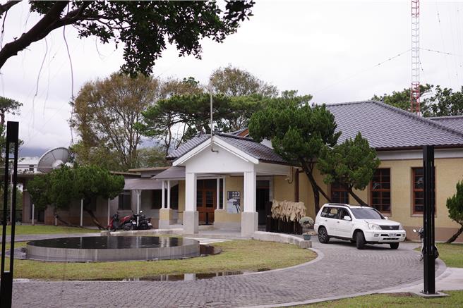 「旧中广花莲电台」前身为「花莲港放送局」，建造迄今已有80年，经花莲县文化局利用近4年时间修復活化，明天将以「花莲港放送局1944」新姿态亮相。（罗亦晽摄）