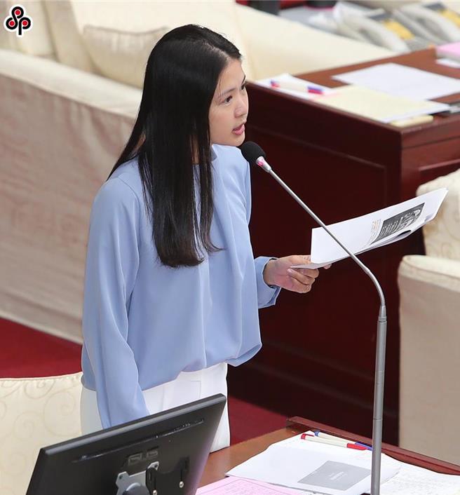 針對勞發署吳姓公務員疑似因為工作壓力過大而輕生一事，民進黨台北市議員林亮君指出，勞動部調查報告，年輕人真的無法接受，行政院一定要出面給一個交代。（本報資料照片）