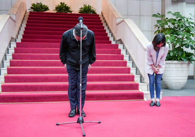 行政院長卓榮泰（見圖）20日針對勞動部分署長疑似職場霸凌案說明。（羅永銘攝）