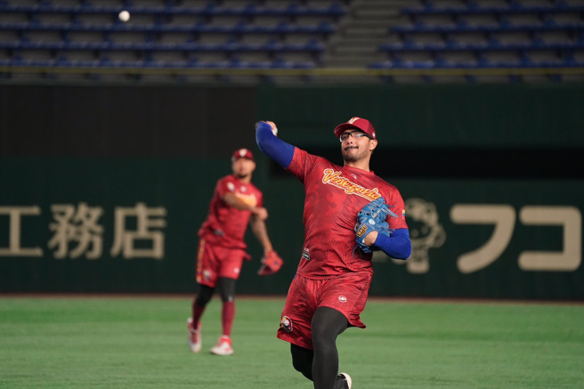 12强中华、委内瑞拉一战，委国派出效力中职富邦悍将的罗戈先发。（富邦悍将提供）