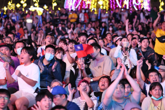 中華隊贏球好康等你拿！ 新北耶誕城周末假日舉辦12強直播派對