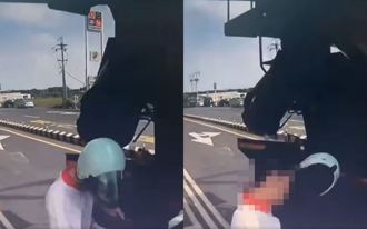 影》險成孝子！煞不及猛撞大車 騎士捲輪下「奇蹟逃死」