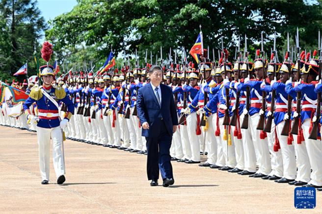 習近平國是訪問巴西與總統魯拉會談攜手構建中巴命運共同體。（新華社）