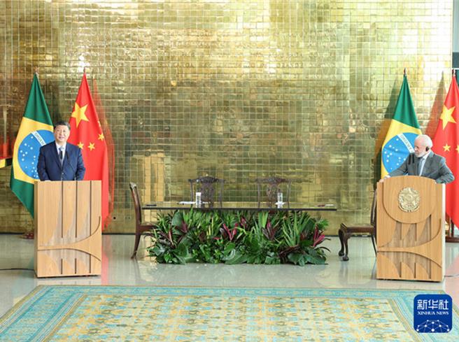 習近平與巴西總統記者會稱開發中大國攜手共進團結合作典範。（新華社）
