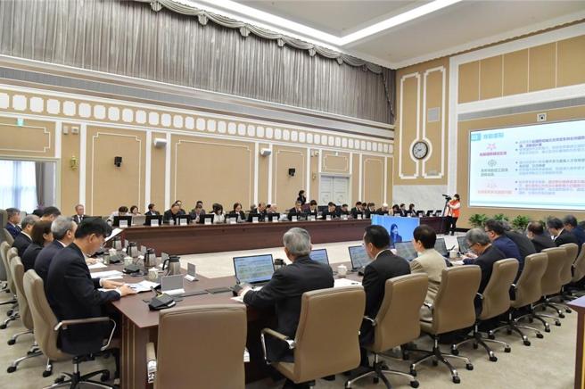 行政院会通过《海关进口税则》部分税则修正草案。图／行政院提供