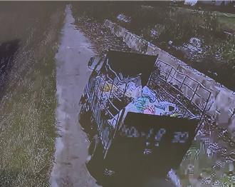 雲林口湖防汛道路遭濫倒廢棄物   公所裝22支監視器逮到無良業者
