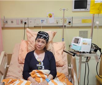 小彤罹癌王入院第11次化療「副作用都發生」 三個月斷層掃描結果出爐