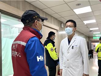 新北三重工安事故！吊臂脱落酿4伤 侯友宜：全额负担医疗费