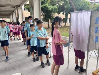 梓官國中舉辦模範生選舉 學生體現民主意識