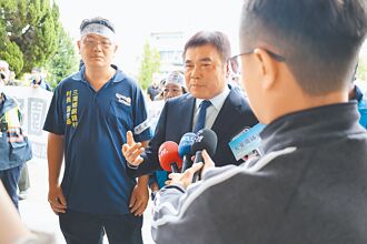 光電緊鄰住家 三灣銅鏡村抗議