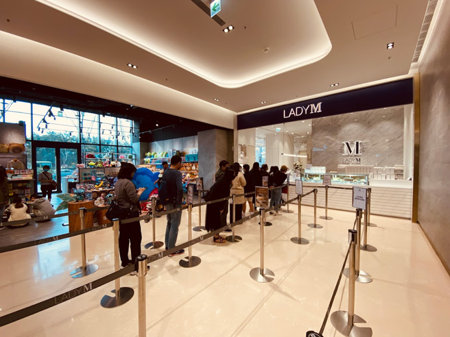 Lady M远百竹北店将于12月8日熄灯，在地人狂敲碗，希望能在巨城购物中心设柜。（翻摄Google Maps）