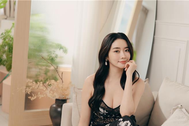 成语荞迈入40岁，对于人生有更深的体悟。（水灵文创提供）