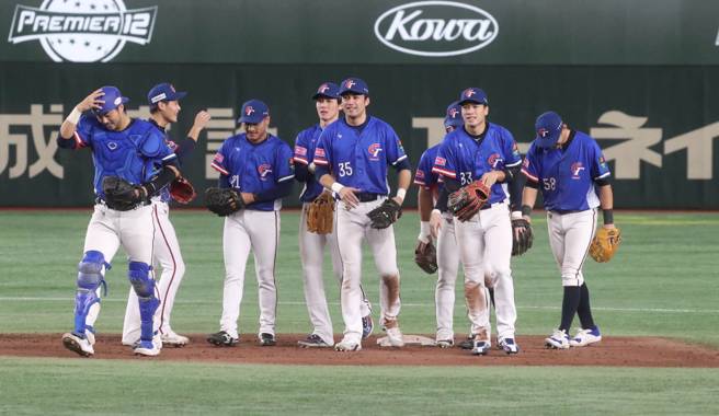 中华队击败美国拿下12强复赛首胜。（图／赵双杰摄）