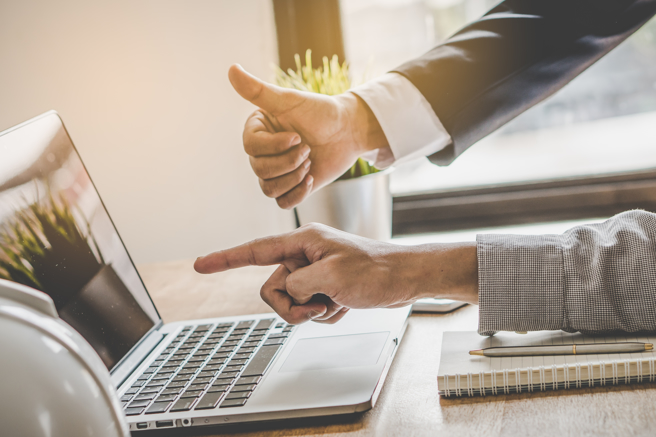 屬龍者年底前將遇到貴人提攜，使事業有重大突破。（示意圖：Shutterstock／達志）

