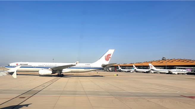 中方決定對日本等9國試行免簽。（藍孝威攝）