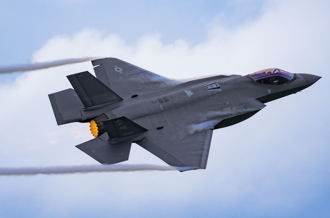 大買F-35戰機現轉機 它只盼川普上台快解禁
