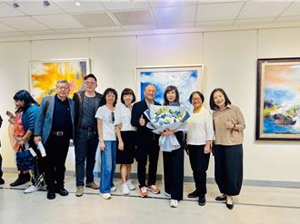 「心之所向」油畫展開幕 盧秀燕向他呼喊：你老婆的身價你定價