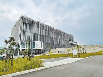 新美館開館前半年 擬推免門票