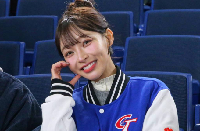 林襄现身东京巨蛋，让日本网友看到转播画面后纷纷被电晕。（图／摄影赵双杰）