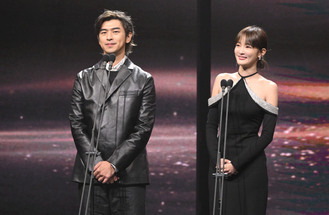 王淨與陳柏霖合體頒獎。（圖／金馬執委會提供）