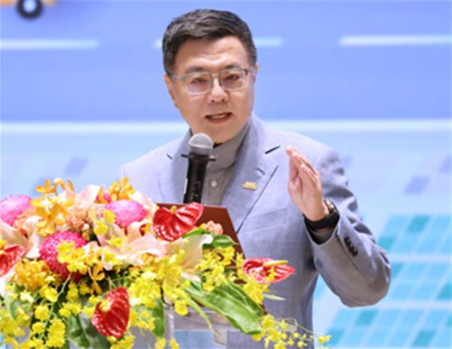 洪申翰入閣將辭中常委由誰遞補？目前民主活水尚未討論這個問題，等待活水系統的大老水龍頭卓榮泰(圖)召集討論。(資料照)