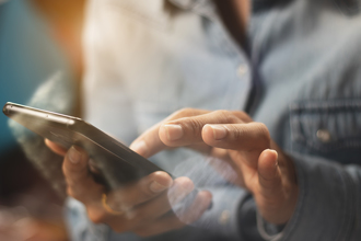 陸抖女直播主換哀鳳！台灣乾爹「秒砸6位數」不眨眼 內行曝：只是小咖