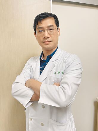 中西合璧 張清貿鑽研治療乾燥症