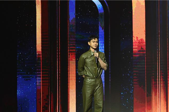 劉冠廷首度接下金馬主持棒褒貶不一。（金馬執委會提供）