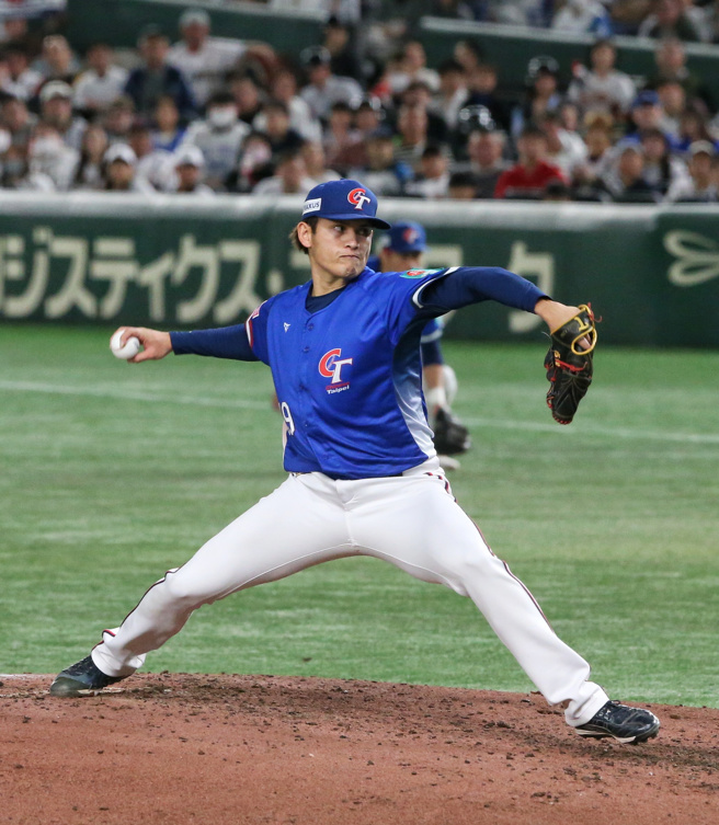 中华队在12强冠军赛第2任投手张奕。（赵双杰摄）