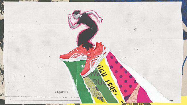 丹麦鞋履及生活风格品牌ECCO特别献上年度潮鞋，新款「BIOM INFINITE」（见图）不仅透过品牌独家BIOM自然律动科技赋予裸足般的舒适体验，前卫时尚的鞋款外观让每一步都走在潮流尖端。（ECCO提供）