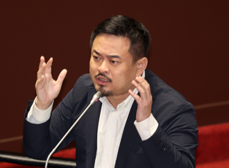 羅元泓快評》面對勞工 洪申翰沒有蜜月期