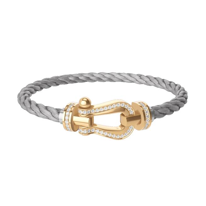 FRED「 Force 10 」系列黄K金镶钻手环。（FRED提供）