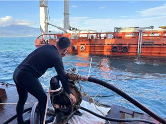 「鈺洲啟航」首抽5噸重油 290噸殘油抽除分段加速