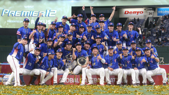 12強》奇蹟逆襲！台灣12強完封日本 寫下棒球歷史新頁